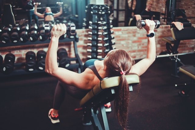 Chest Workout: 5 Best Exercises to Define and Enlarge