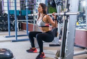 Smith squat: what it is for and how to do it