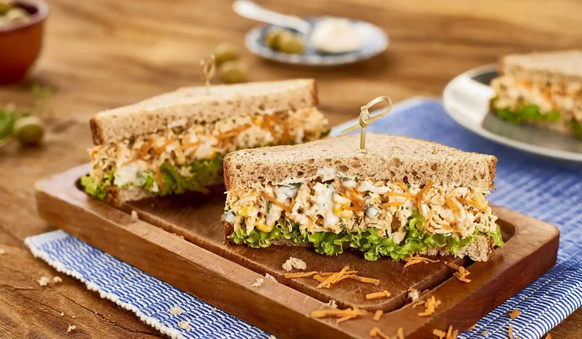 Understand the benefits of natural sandwiches and learn how to make them at home