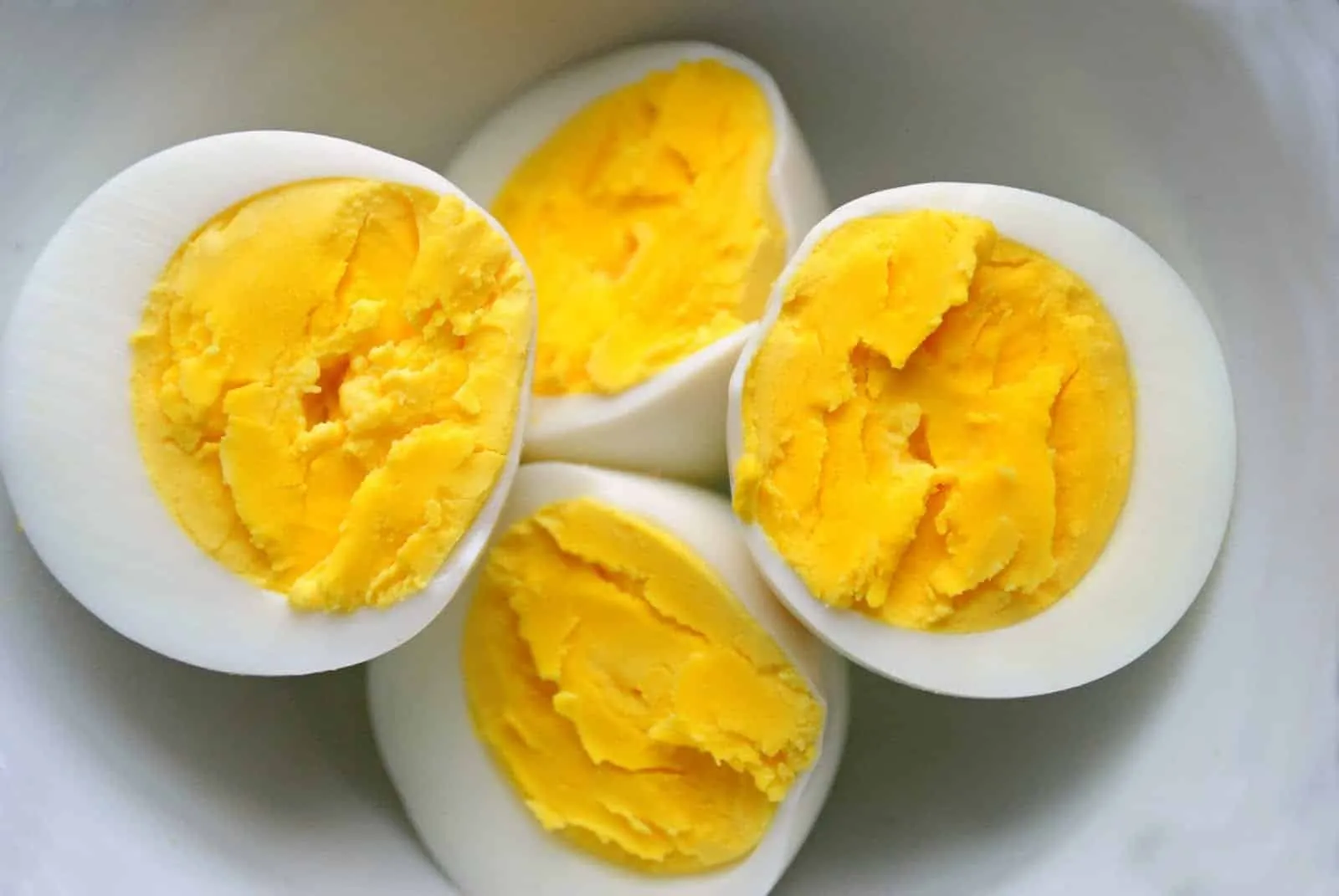 Eggs in the microwave - 9 preparation tips for you