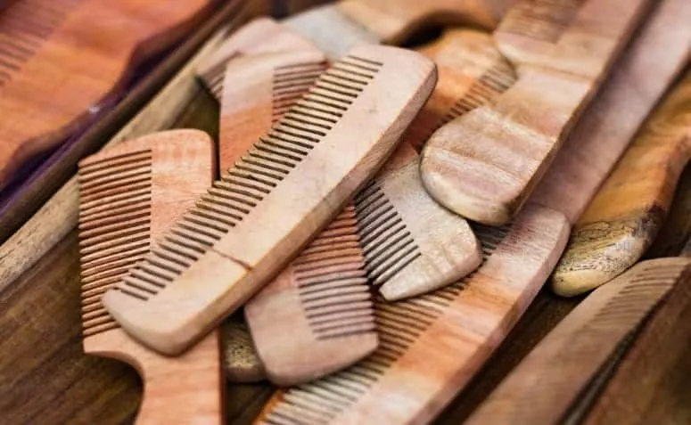 Wooden comb - what is it, why to use it and which are the best