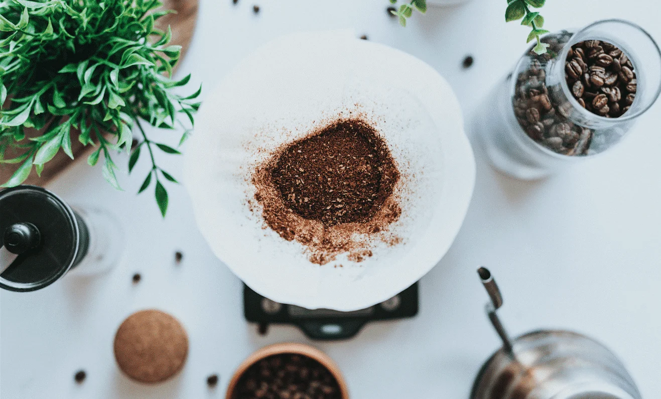 Coffee scrub - benefits, how to make it and recipes