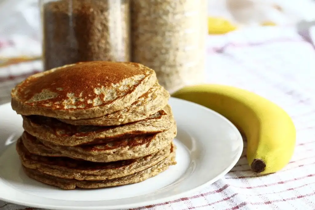 Banana pancake with oats - an easy and delicious recipe to make