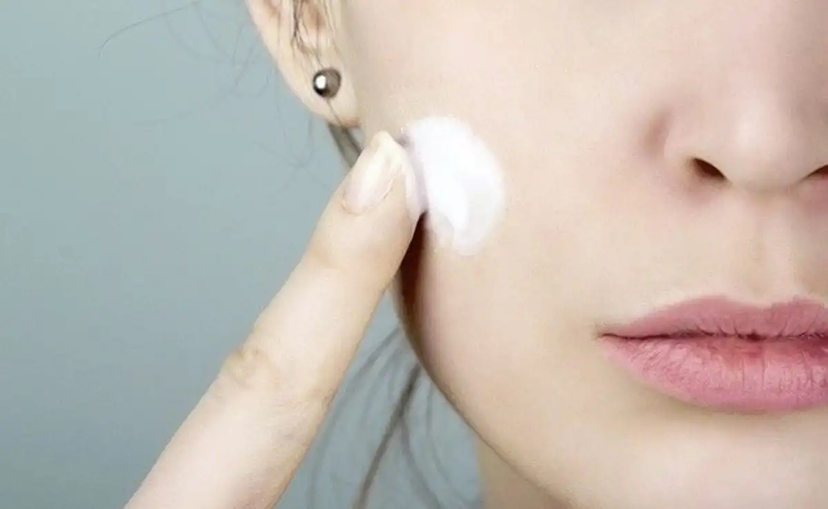 How to dry pimples - 8 effective home treatments to get rid of them