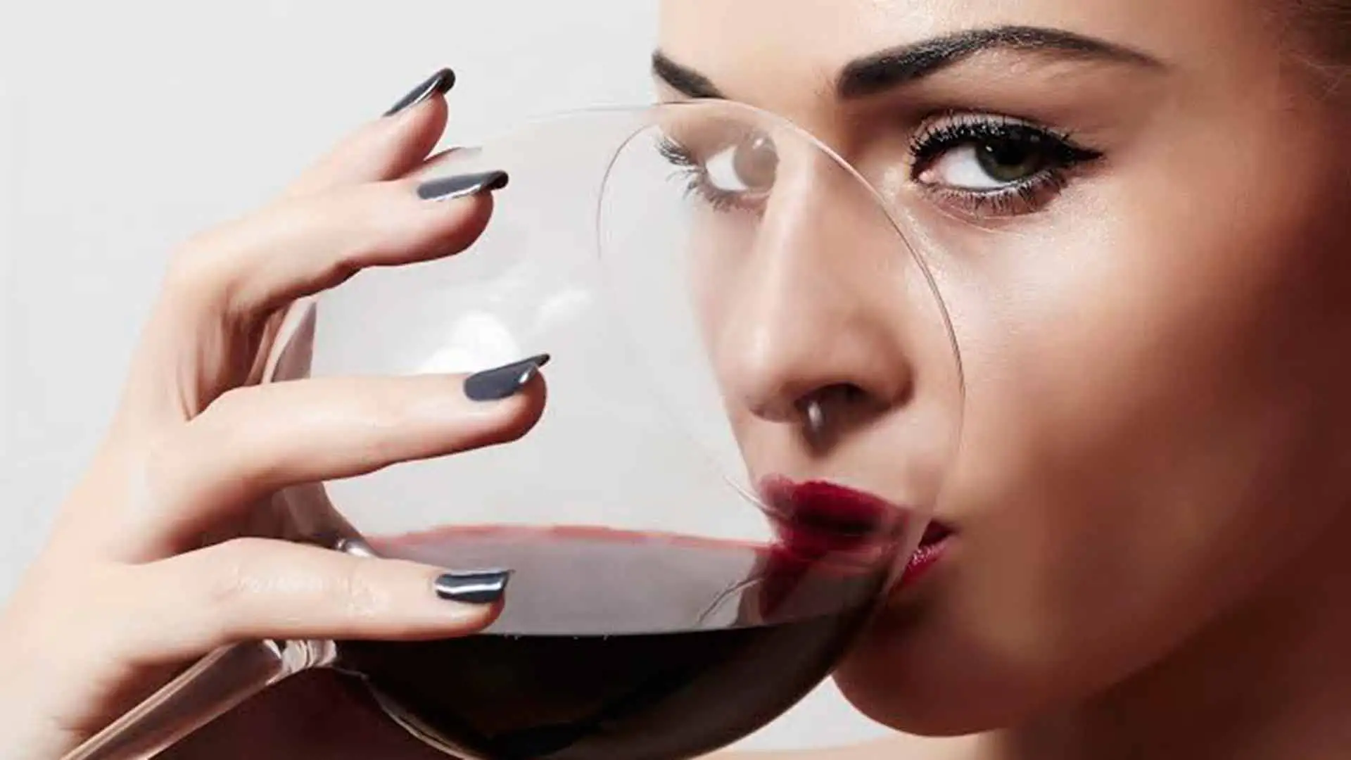 After all, drinking a glass of wine really makes you lose weight, doesn't it?