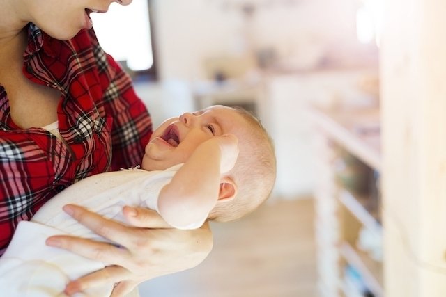 A breastfeeding mother's diet can cause colic in her baby