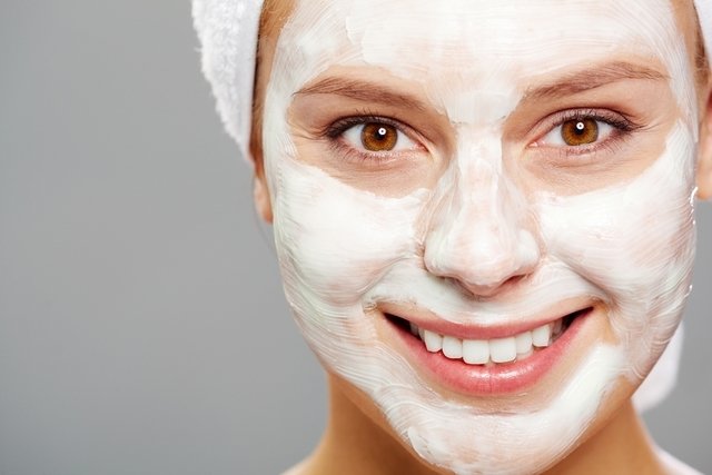 Dry and acne-prone skin: how to treat it and what products to use