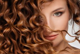 How to moisturize curly hair in 3 steps