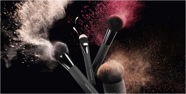 makeup brush care