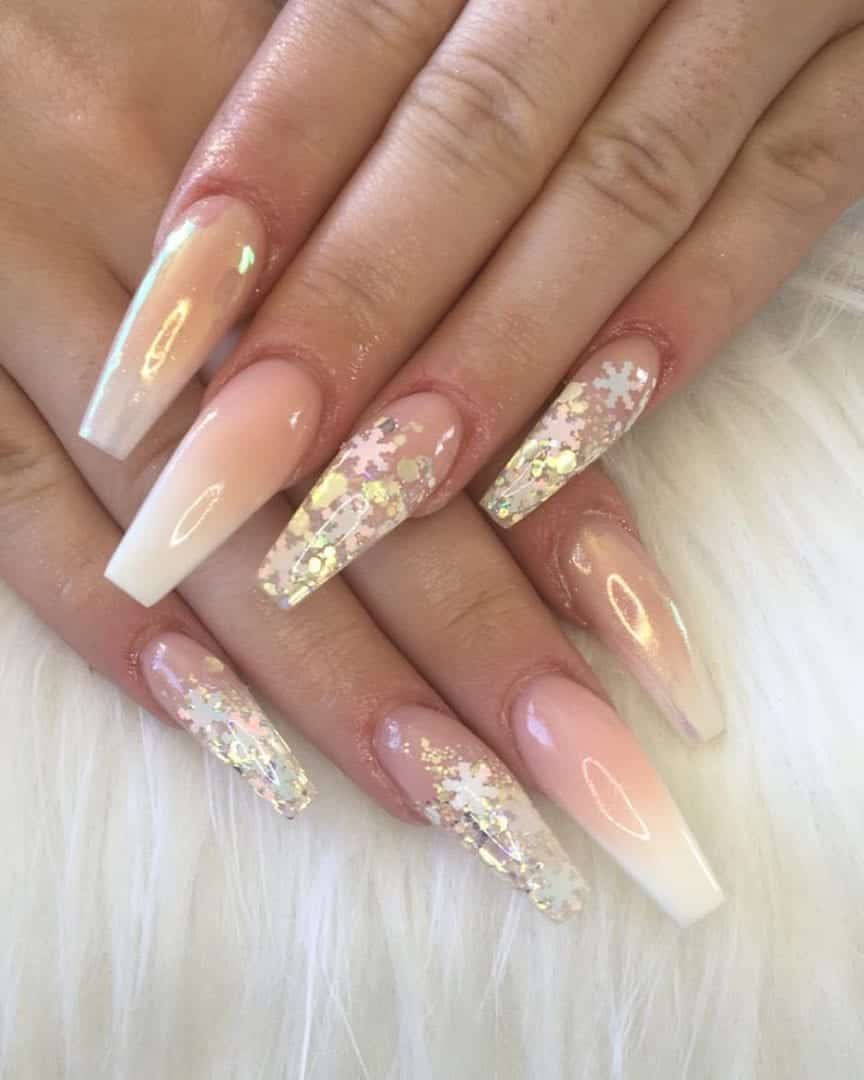 Ballerina nails, discover the new trend that has been making women's hands