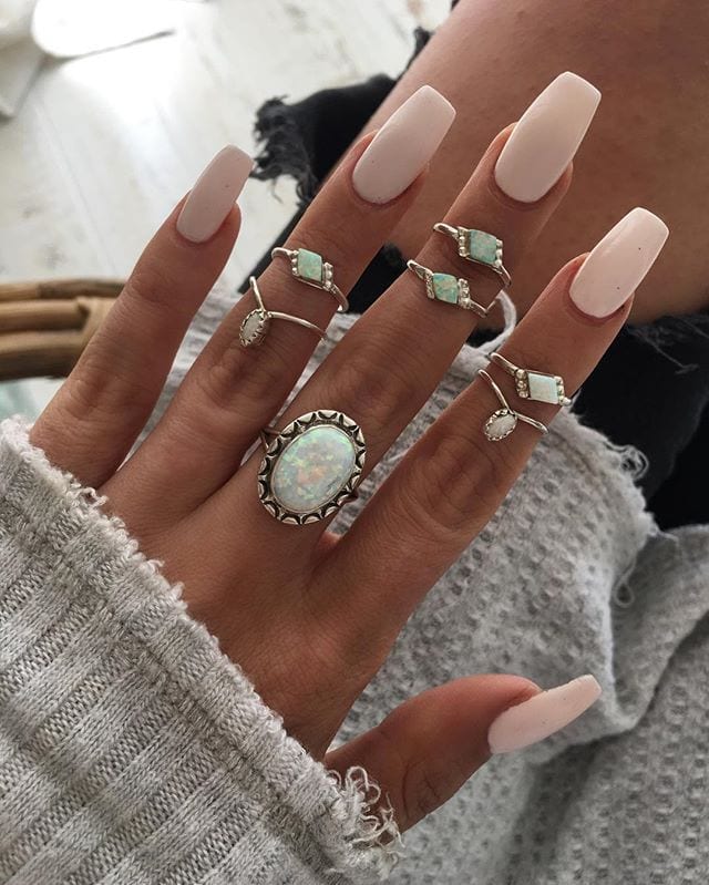 Ballerina nails, discover the new trend that has been making women's hands