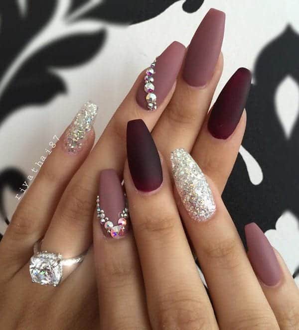 Ballerina nails, discover the new trend that has been making women's hands