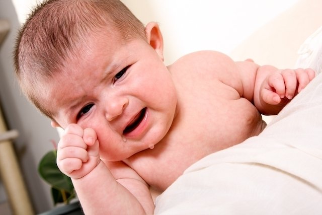 9 common illnesses in babies (and how to treat each one)