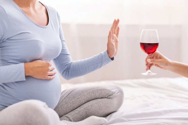 Can pregnant women drink wine or beer?