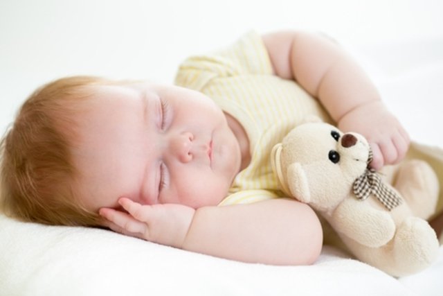 Reflexology to improve baby's sleep