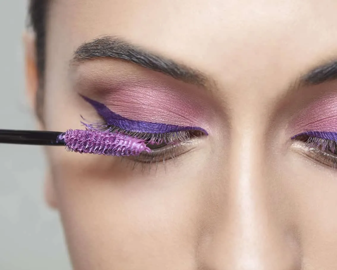 Learn how to use colorful eyeliner and rock your makeup