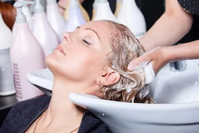 The tricks every blonde woman should know and use