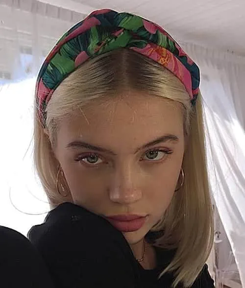 Tiara - 13 photos of the fashion trend that is coming back