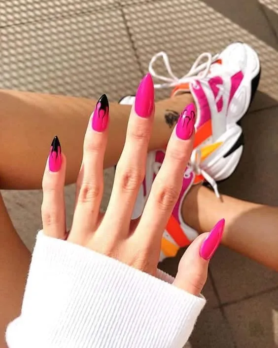 Stiletto nails - what it is, how to do it, care for it and inspirations