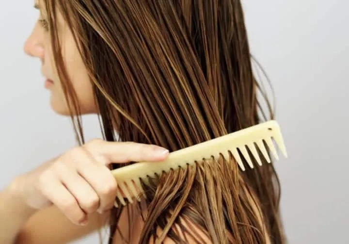 What is elastic, or rubbery, hair and how to treat it