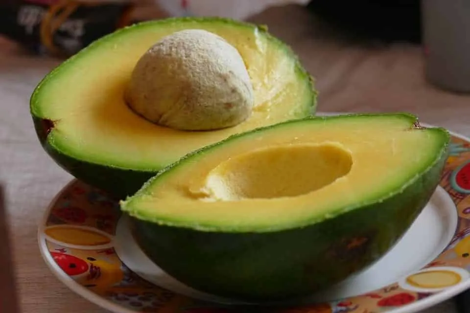 8 fruits that make you fat and can be the villains of your diet (if you overdo it)