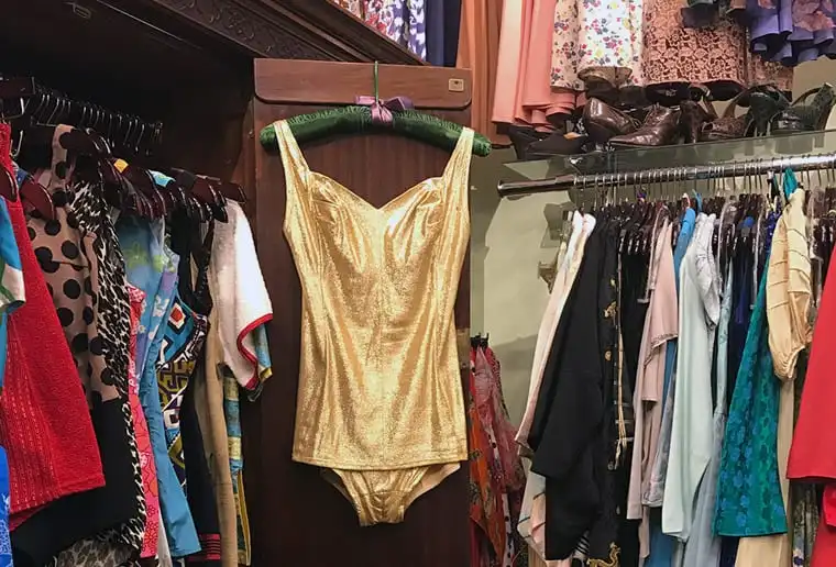 10 online thrift stores for you to do your shopping