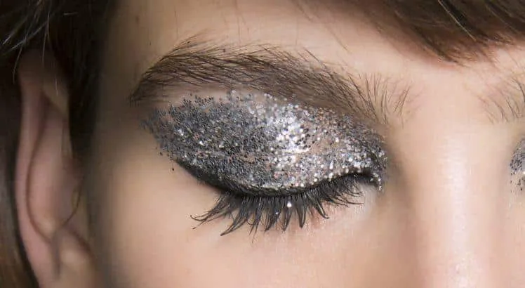 4 different ways to use glitter this year