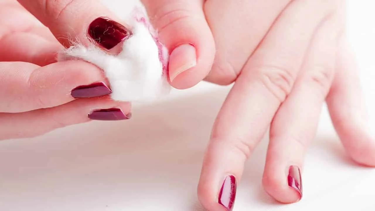 Myths and truths + types of nail polish remover and acetone