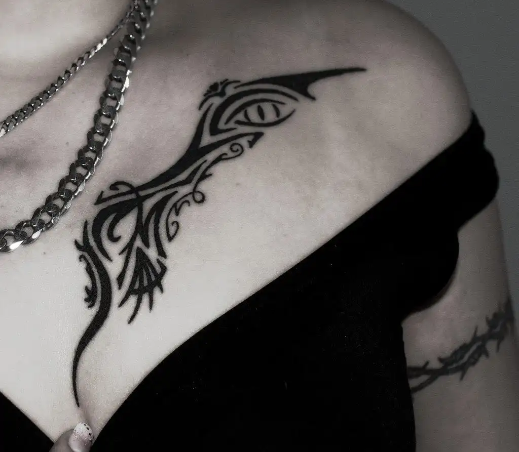 Shoulder tattoo - 50 ideas to inspire you