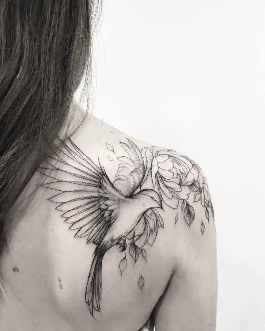 Shoulder tattoo - 50 ideas to inspire you