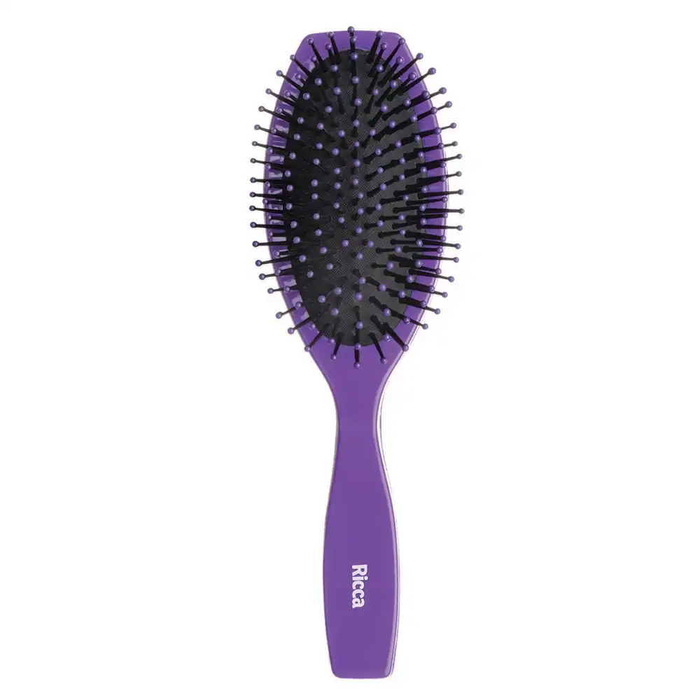 Hairbrush: Find out which type is ideal for your hair