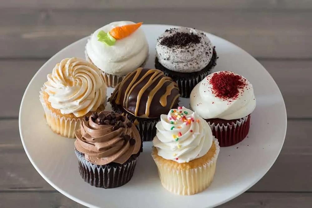 Cupcake, learn about its history and see two easy-to-make recipes