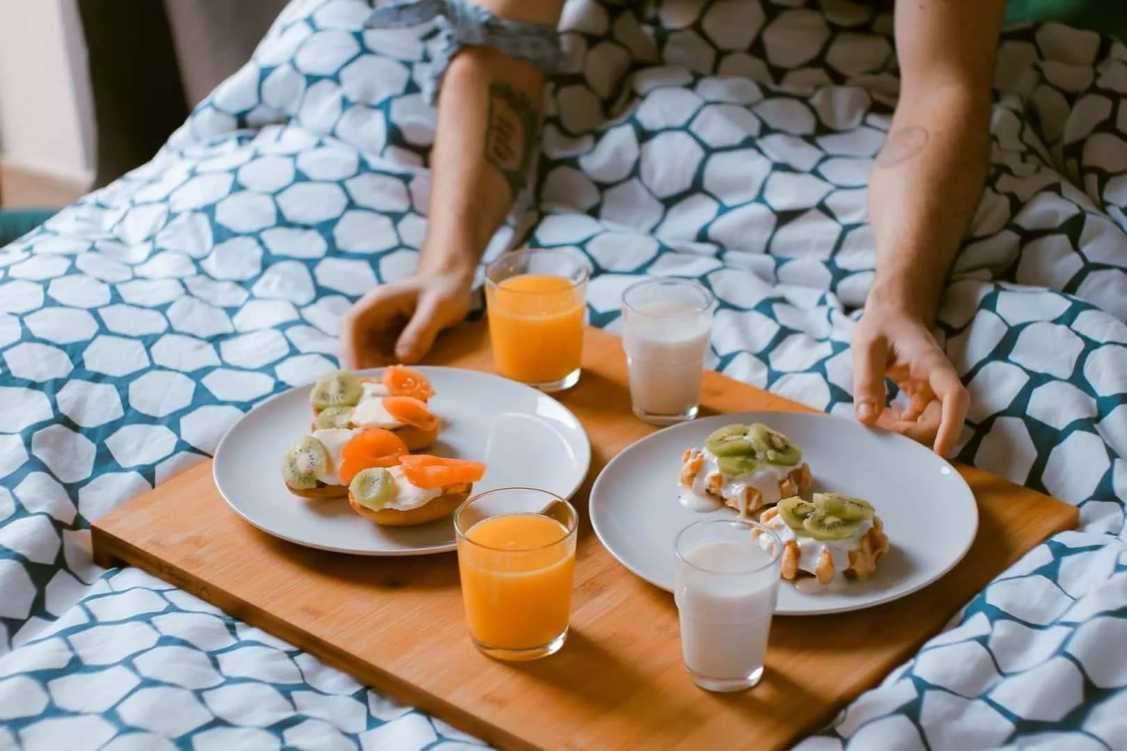 Breakfast in bed – Tips and ideas for you to have a great surprise