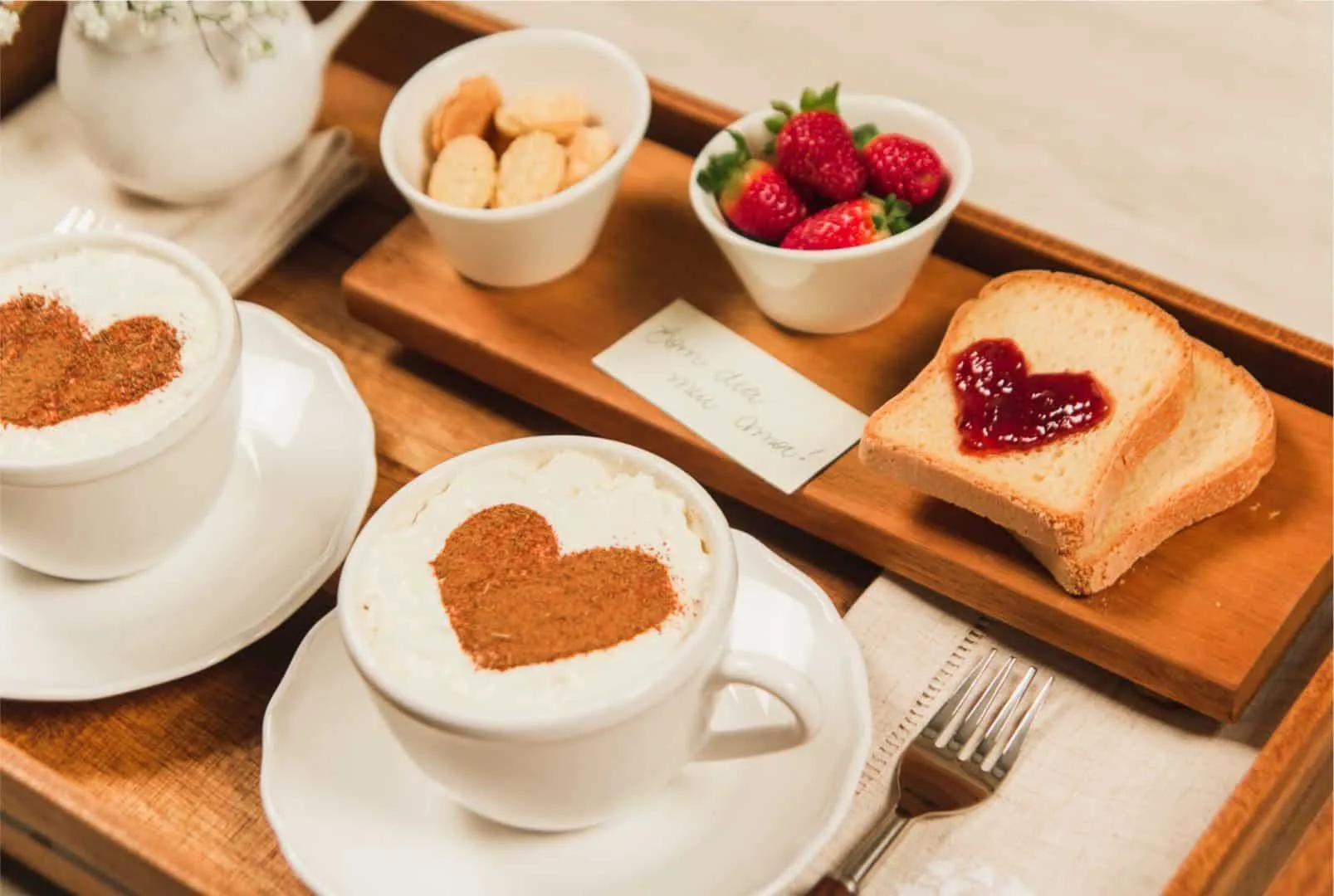 Breakfast in bed – Tips and ideas for you to have a great surprise