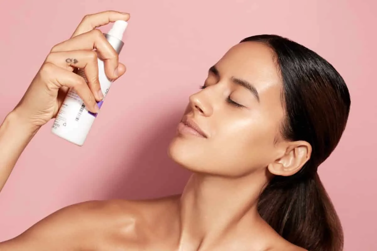 Moisturizing mist - what it is, what it is for and how to use it