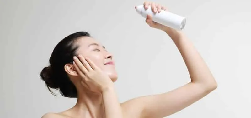 Moisturizing mist - what it is, what it is for and how to use it