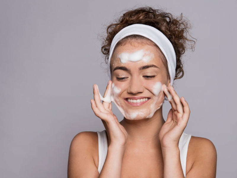 Skin Preparation Before Makeup