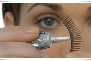 See how to use false eyelashes step by step