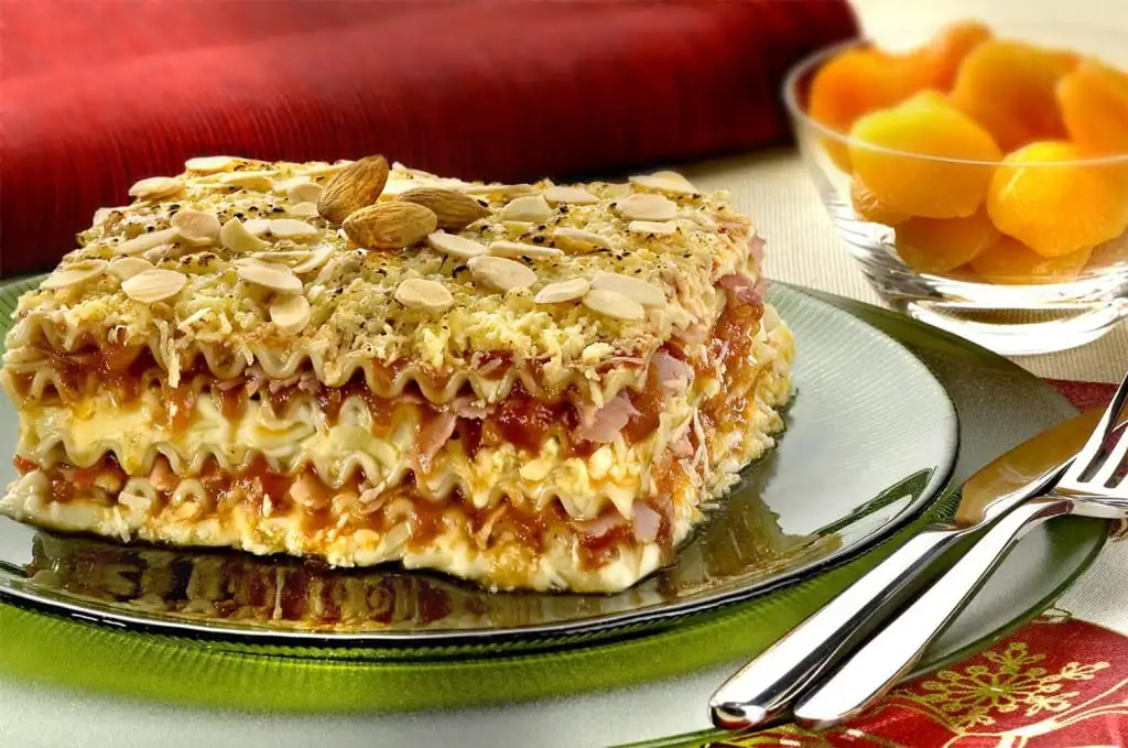 Check it out right now are the top 10 best and delicious recipes lasagna)