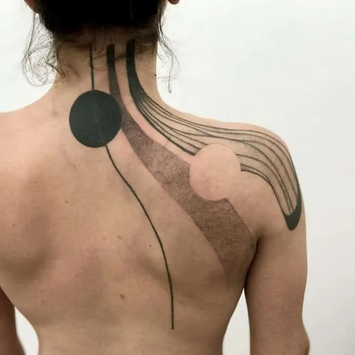 More than 60 tips from a tattoo on the back for you to get inspired