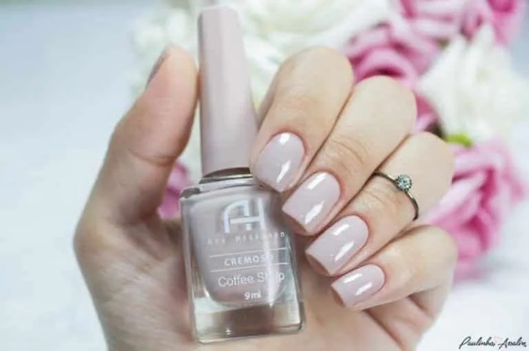 Nude nails: when to use them and 100 photos to inspire you!