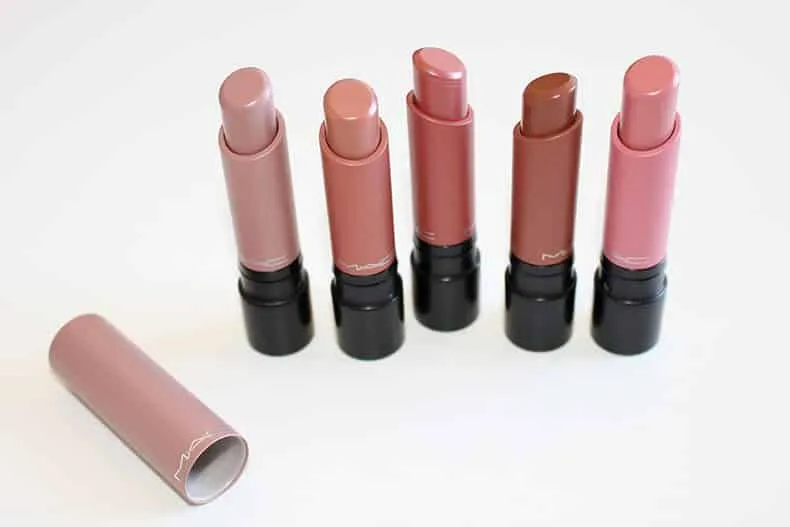 Lipstick colors - history, most used shades and how to choose