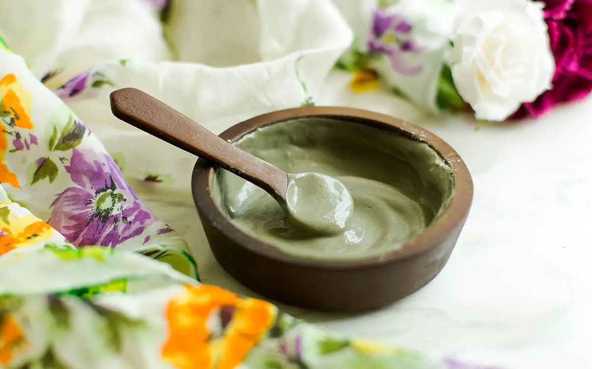 Green clay - what it is, benefits, and how to use it and where to buy it