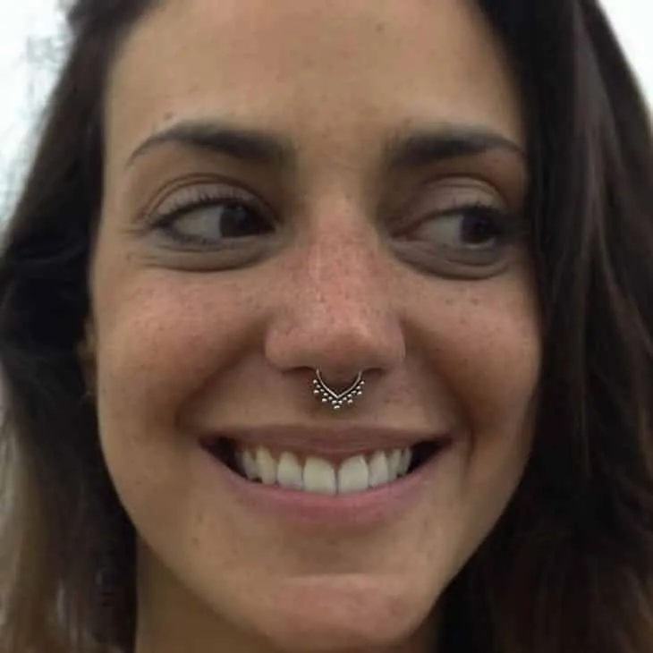 Septum piercing - see everything you need to know before getting pierced