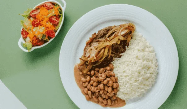 Learn how to make steak, the perfect combination of rice and beans