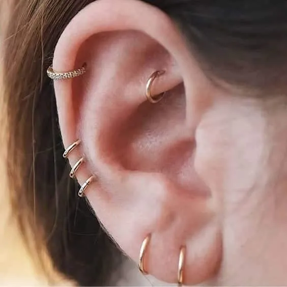 Ear piercing, curiosities + 51 images of inspiration