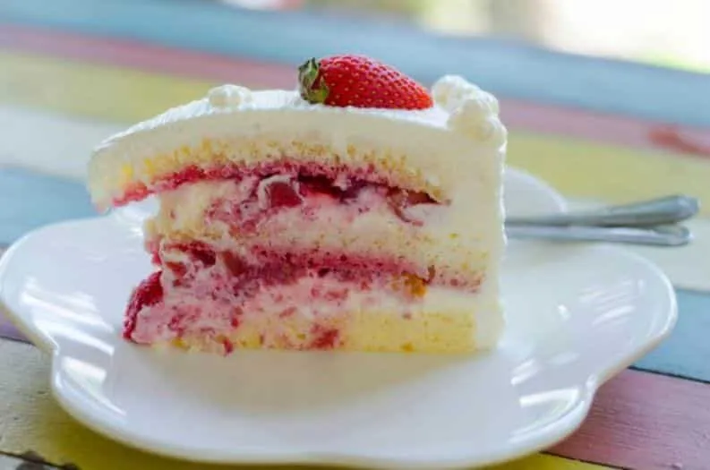 Check out 6 recipe tips with strawberries for your dessert