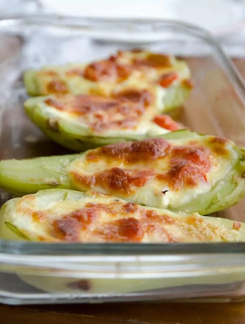 Learn how to make stuffed chayote (recipes for summer)