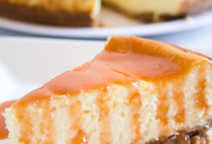 Coalho and Guava Cheese Cheesecake