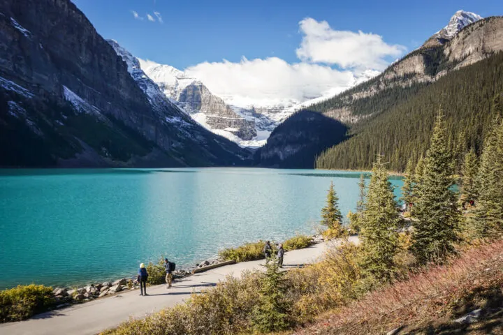 Lake Louise banff canada